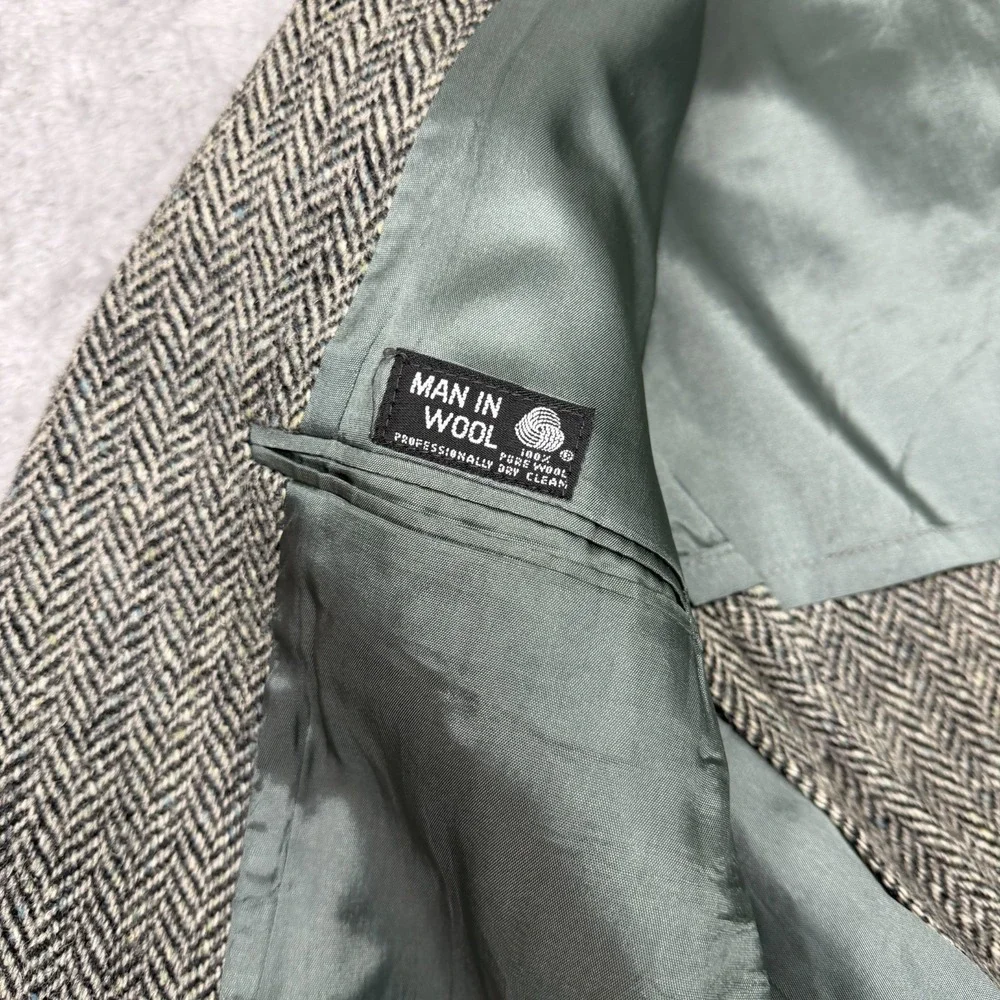 Harris Tweed Blazer Jacket Mens 42L Gray Herringbone Scottish‎ Wool Classic Fit